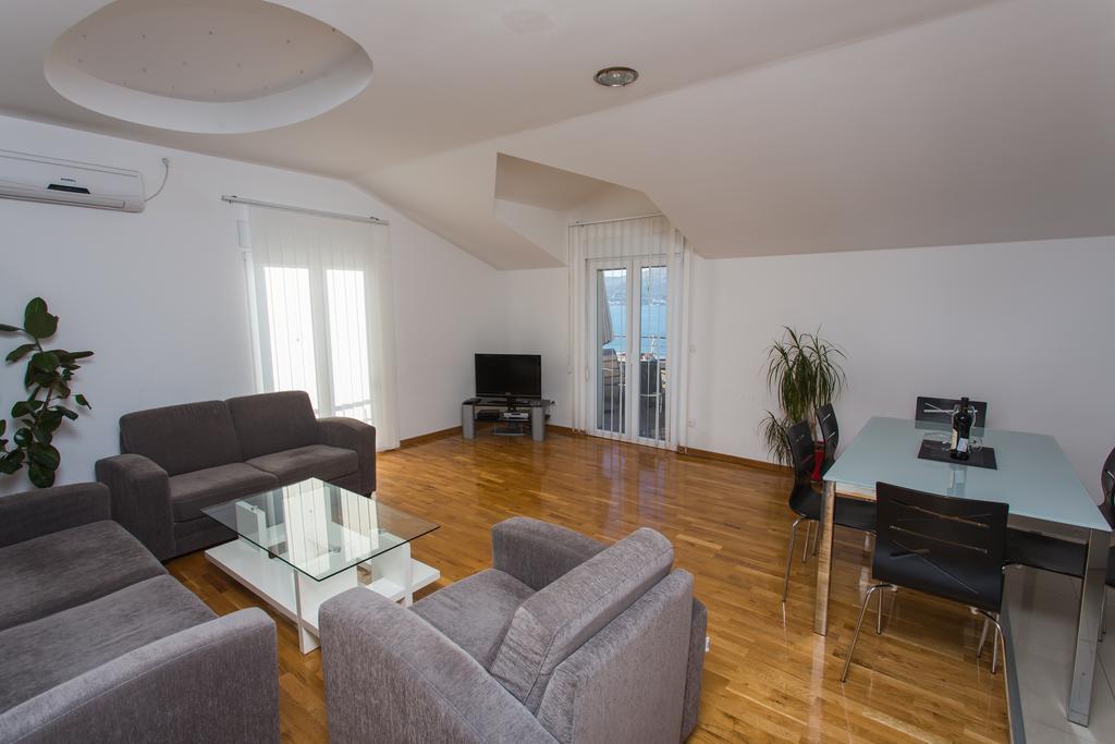 Apartments Little Paradise Trogir Zimmer foto