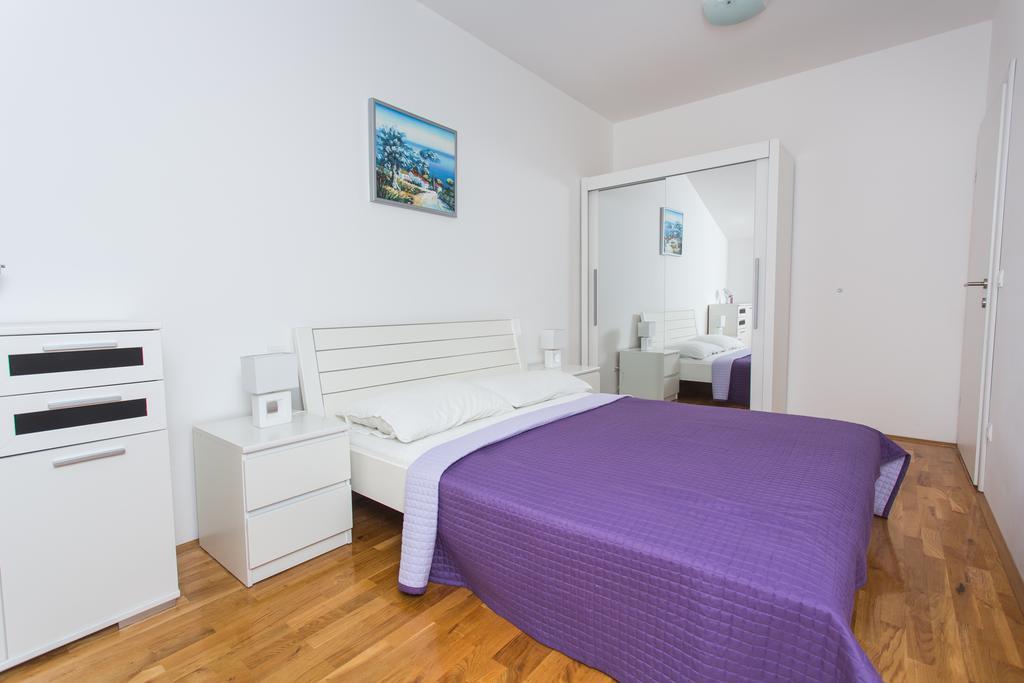 Apartments Little Paradise Trogir Zimmer foto