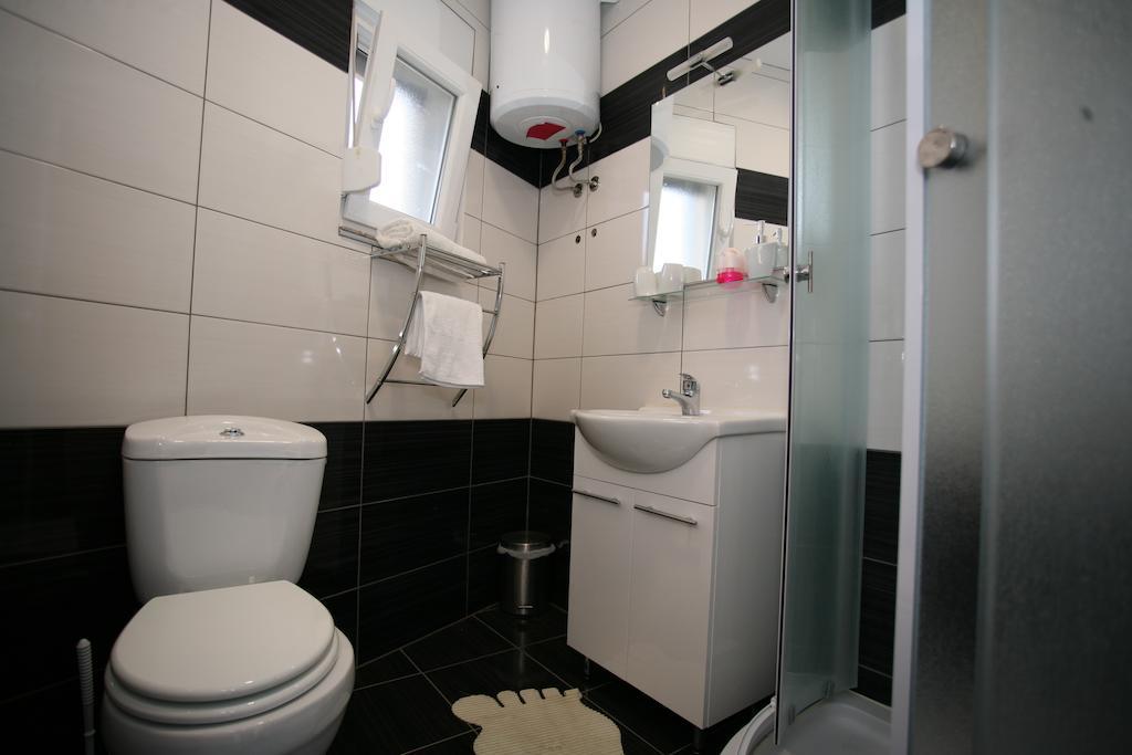 Apartments Little Paradise Trogir Zimmer foto